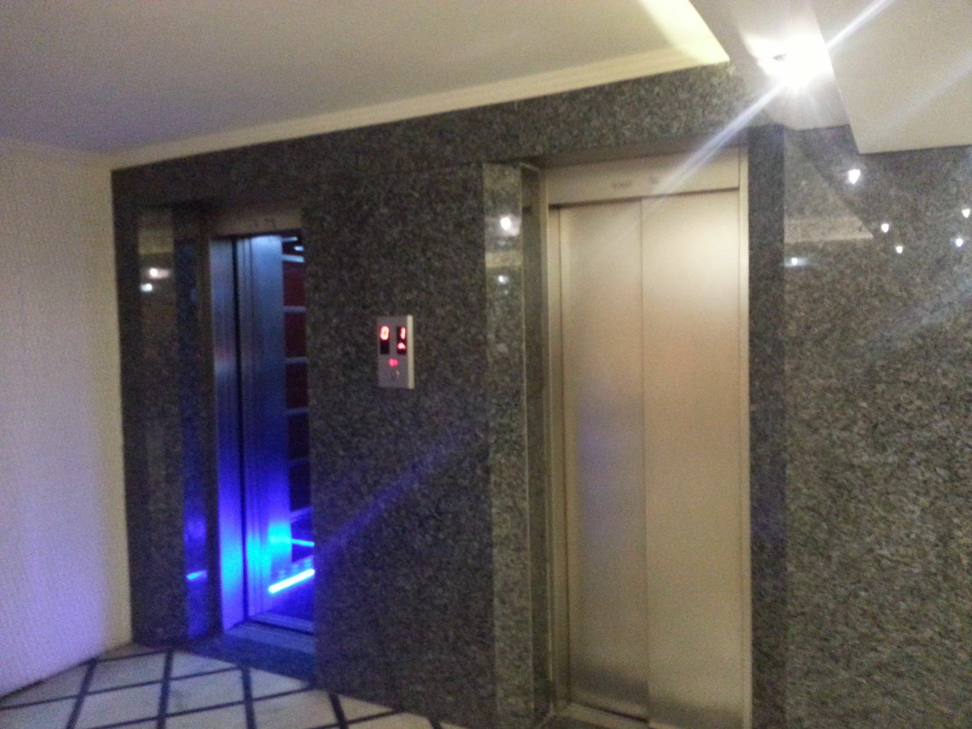 Grand Zeybek Hotel İzmir Buitenkant foto