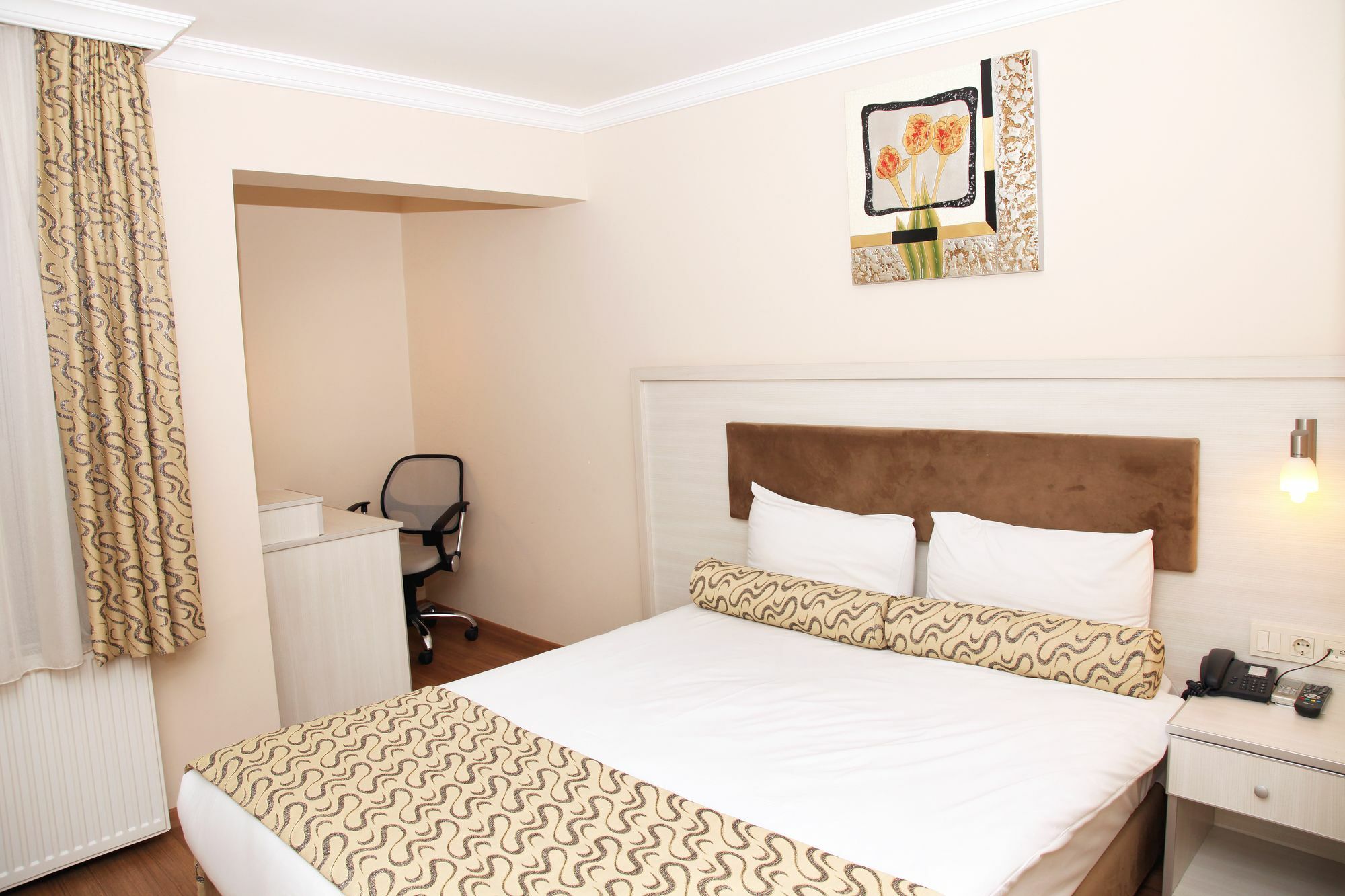 Grand Zeybek Hotel İzmir Buitenkant foto
