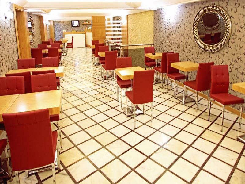 Grand Zeybek Hotel İzmir Buitenkant foto
